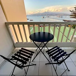 Ilets Face A La Avec Balcon Appartement